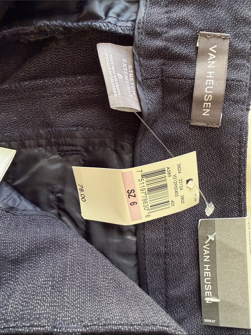 NWT Van Heusen Navy Blue Stretch Dress Pants 6 Short
